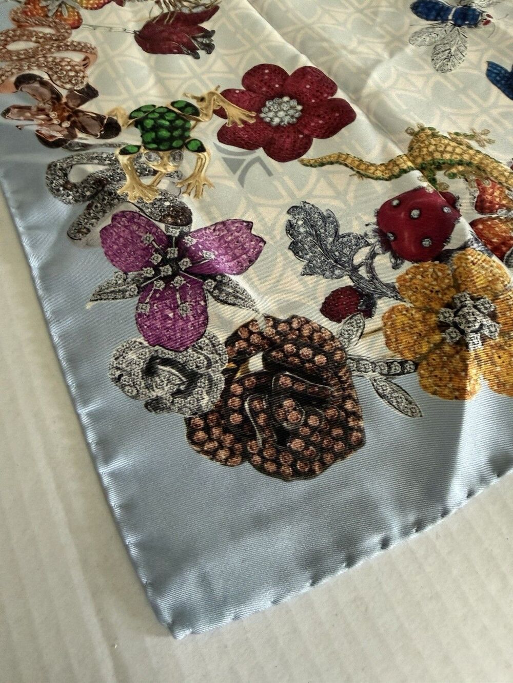 LE VIAN Silk Scarf “Through The Centuries” Italy MSRP $500 Light Blue Jewels Gar - Picture 15 of 16